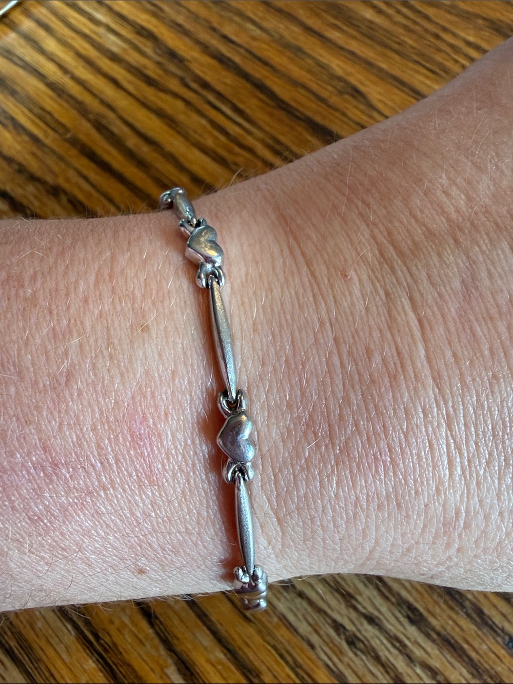 10K white gold Heart Bracelet